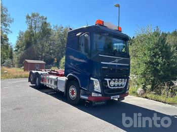 Hákový nosič kontejnerů VOLVO FH