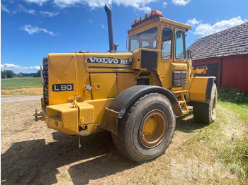 Kolový nakladač Volvo L90: obrázek 5