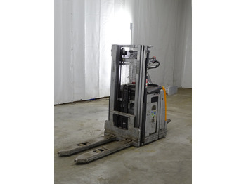 Stohovací vozík STILL