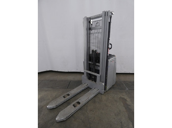 Stohovací vozík STILL