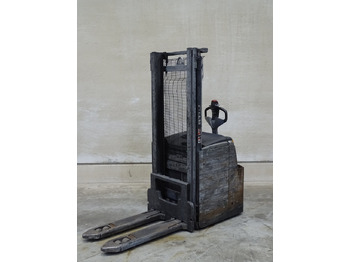 Stohovací vozík STILL