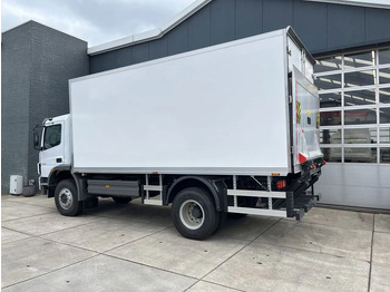 Nový Chladírenský nákladní automobil Mercedes-Benz Atego 1725 4x4 Refrigerator Truck: obrázek 3