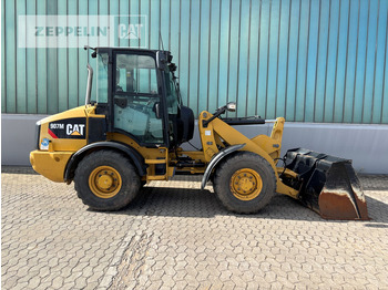 Kolový nakladač Cat 907M: obrázek 5