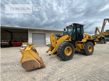 Kolový nakladač CATERPILLAR 926M