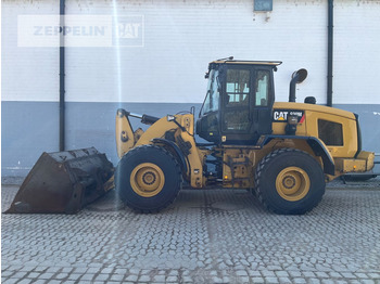 Kolový nakladač CATERPILLAR 930M