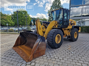 Kolový nakladač CATERPILLAR 938M