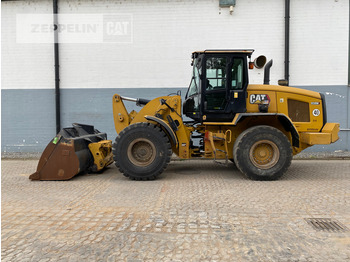 Kolový nakladač CATERPILLAR 938M