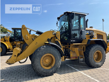 Kolový nakladač CATERPILLAR 938M