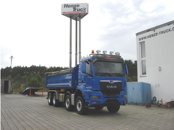 Sklápěč MAN TGS 35.510