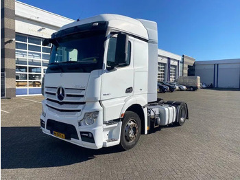 Tahač MERCEDES-BENZ Actros 1840
