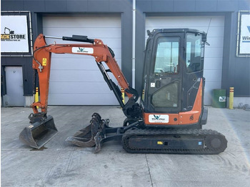Mini rýpadlo HITACHI