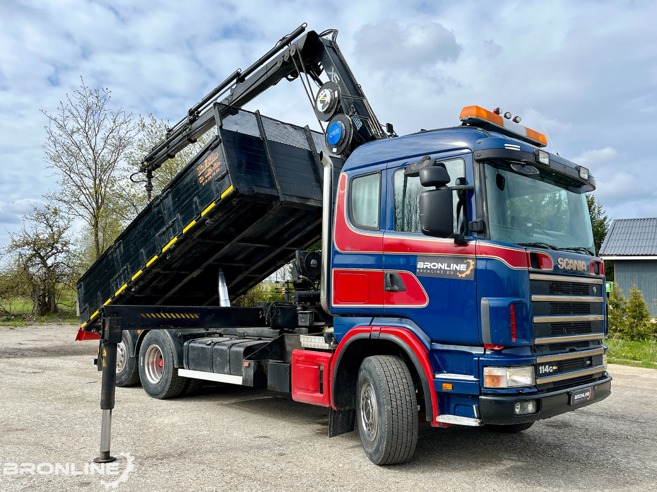 2002 SCANIA R114 6X2*4 Tipper+HIAB 166-e5 crane - Sklápěč, Auto s hydraulickou rukou: obrázek 2 2002 SCANIA R114 6X2*4 Tipper+HIAB 166-e5 crane - Sklápěč, Auto s hydraulickou rukou: obrázek 2