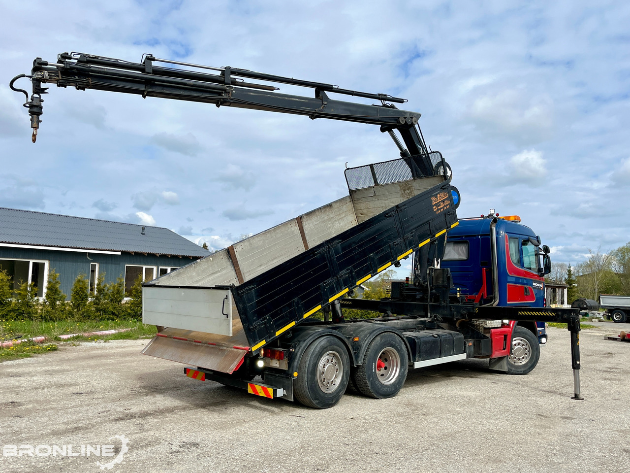 2002 SCANIA R114 6X2*4 Tipper+HIAB 166-e5 crane - Sklápěč, Auto s hydraulickou rukou: obrázek 5 2002 SCANIA R114 6X2*4 Tipper+HIAB 166-e5 crane - Sklápěč, Auto s hydraulickou rukou: obrázek 5