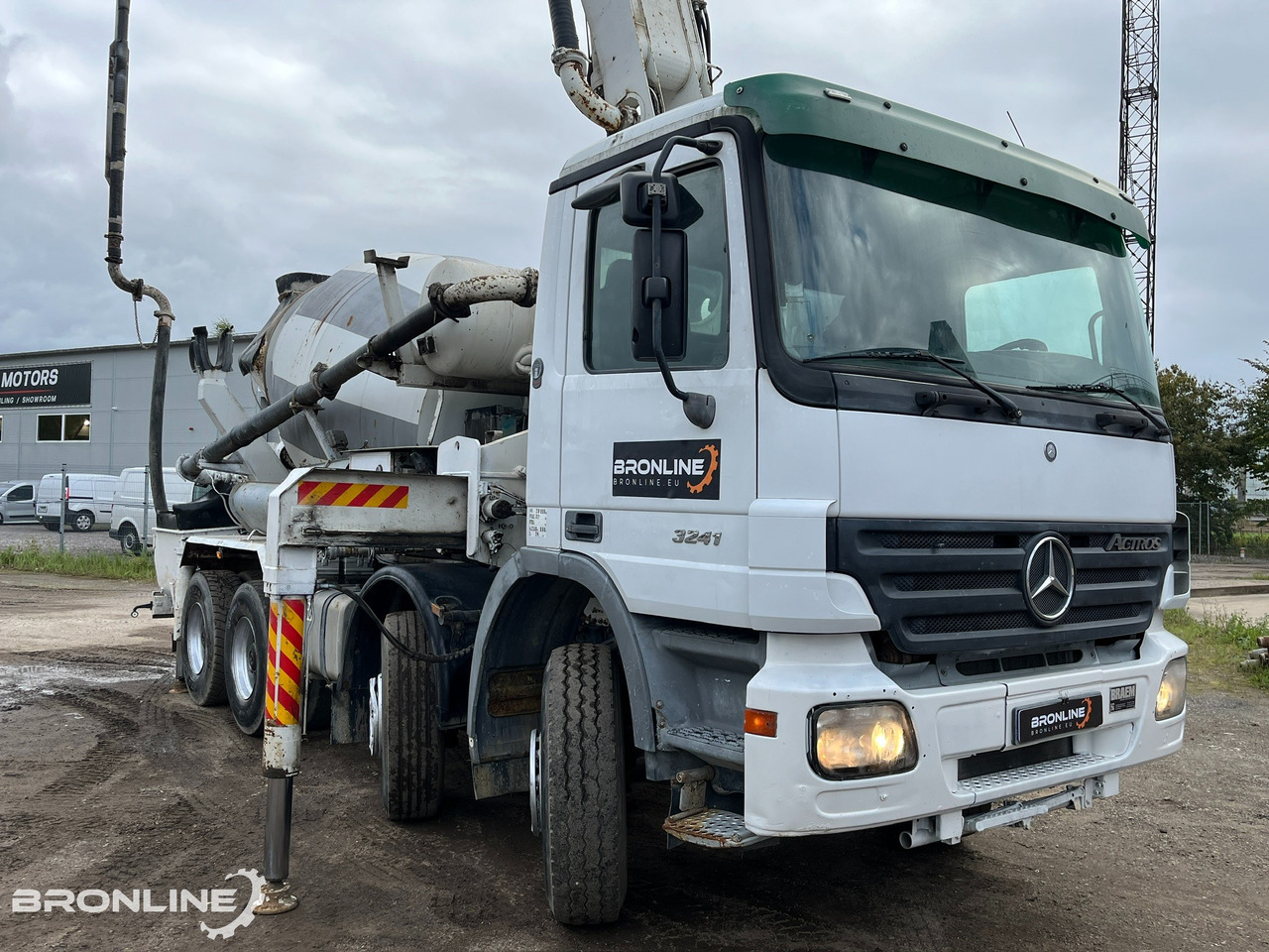 2004 MERCEDES-BENZ ACTROS 3241K 8X4/4 PUMI - Autodomíchávač: obrázek 2 2004 MERCEDES-BENZ ACTROS 3241K 8X4/4 PUMI - Autodomíchávač: obrázek 2