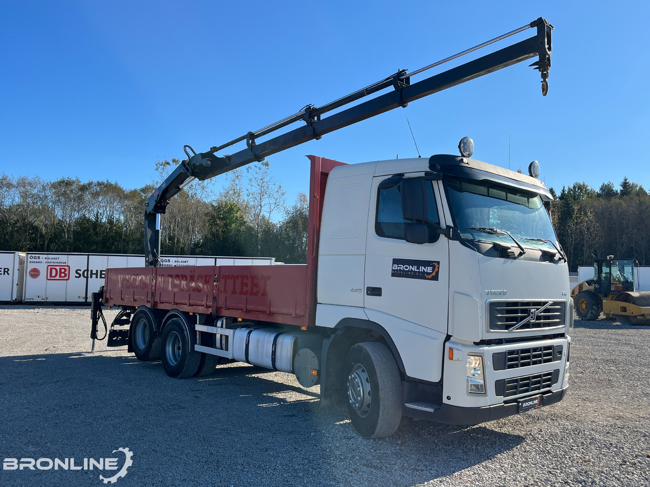 2006 Volvo FH 440 6x2 Flatbed + Crane - Nákladní automobil valníkový/ Plošinový, Auto s hydraulickou rukou: obrázek 2 2006 Volvo FH 440 6x2 Flatbed + Crane - Nákladní automobil valníkový/ Plošinový, Auto s hydraulickou rukou: obrázek 2