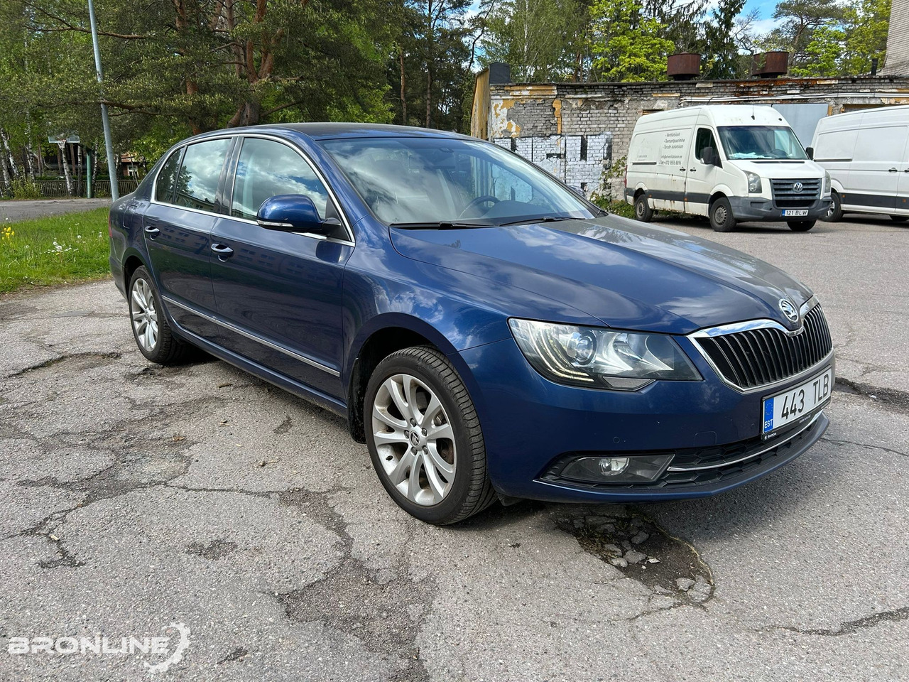 2014 Skoda Superb 1.8 118kW 4x4 - Osobní auto: obrázek 2 2014 Skoda Superb 1.8 118kW 4x4 - Osobní auto: obrázek 2