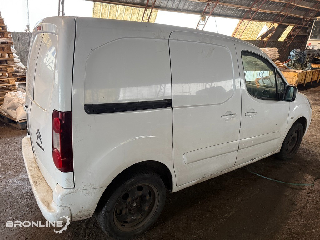 2016 Citroën Berlingo 1.6 72kW - Malá dodávka: obrázek 5 2016 Citroën Berlingo 1.6 72kW - Malá dodávka: obrázek 5