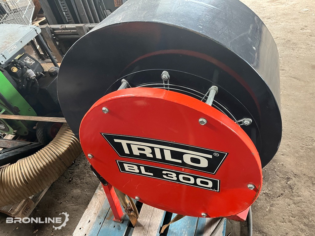 2015 Trilo Blower BL300 Lehepuhur - Zemědělská technika: obrázek 1 2015 Trilo Blower BL300 Lehepuhur - Zemědělská technika: obrázek 1