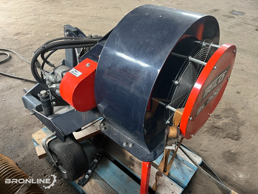 2015 Trilo Blower BL300 Lehepuhur - Zemědělská technika: obrázek 2 2015 Trilo Blower BL300 Lehepuhur - Zemědělská technika: obrázek 2