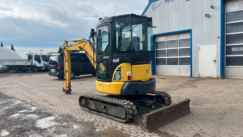 Komatsu PC35MR-3 PC35MR Minibagger 3740 Kg ab 469€ mtl. - Mini rýpadlo: obrázek 5 Komatsu PC35MR-3 PC35MR Minibagger 3740 Kg ab 469€ mtl. - Mini rýpadlo: obrázek 5