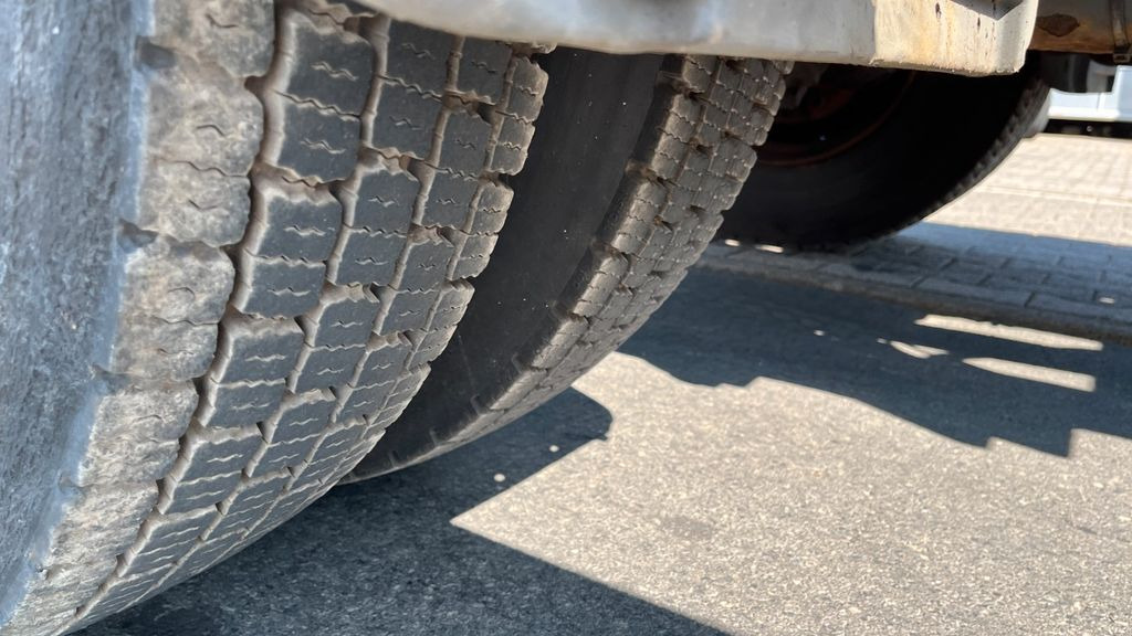 Hákový nosič kontejnerů Mercedes-Benz 1318 1218 Abrollkipper: obrázek 10