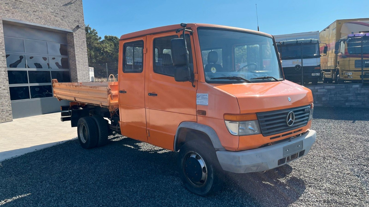 Mercedes-Benz 818 DK Kipper Dreiseitenkipper Meiller Doka Mercedes-Benz 818 DK Kipper Dreiseitenkipper Meiller Doka - Dodávka sklápěč, Dodávka s dvojitou kabinou: obrázek 3 Mercedes-Benz 818 DK Kipper Dreiseitenkipper Meiller Doka Mercedes-Benz 818 DK Kipper Dreiseitenkipper Meiller Doka - Dodávka sklápěč, Dodávka s dvojitou kabinou: obrázek 3