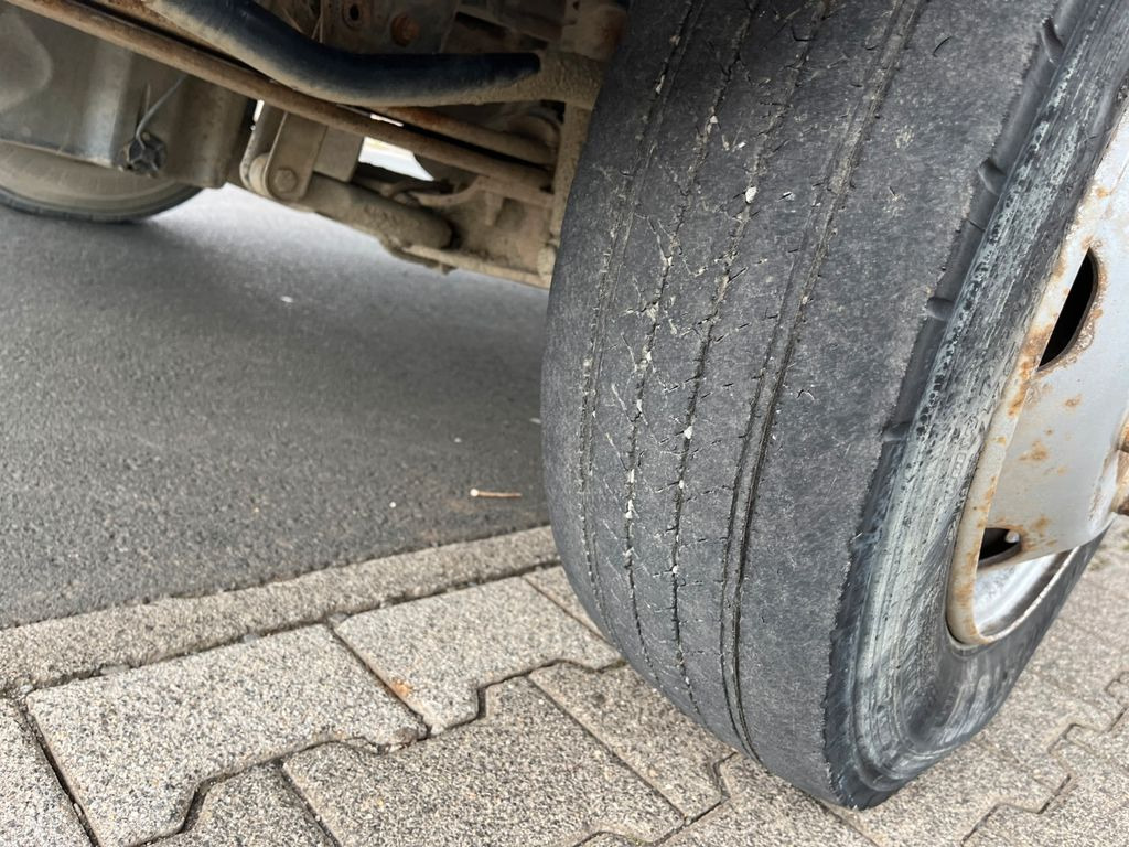 Dodávka sklápěč, Dodávka s dvojitou kabinou Mercedes-Benz 818 DK Kipper Dreiseitenkipper Meiller  Doka: obrázek 11