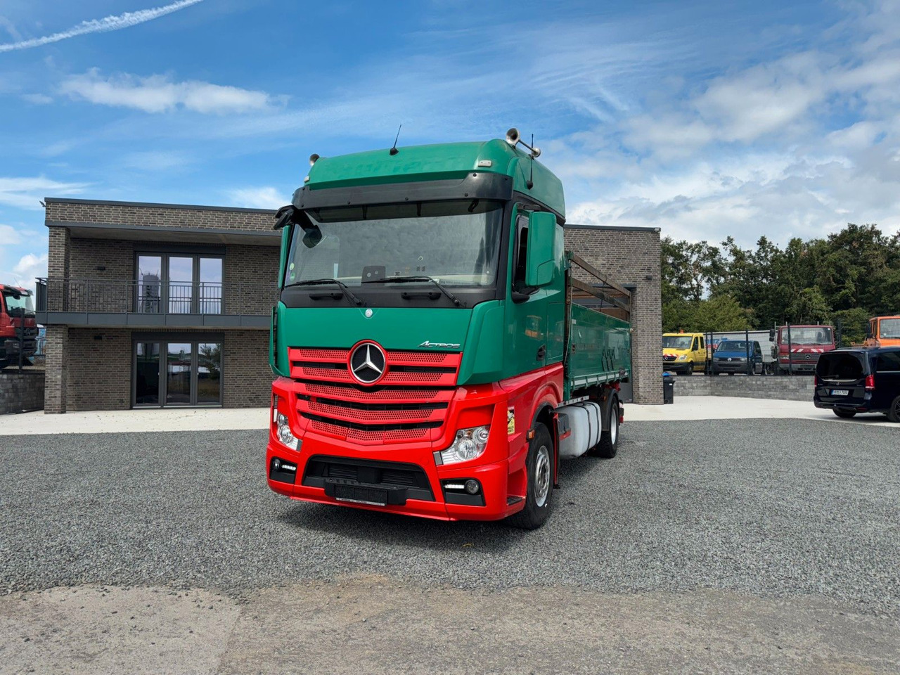 Mercedes-Benz Actros 1842 Kipper Dreiseitenkipper - Sklápěč: obrázek 4 Mercedes-Benz Actros 1842 Kipper Dreiseitenkipper - Sklápěč: obrázek 4