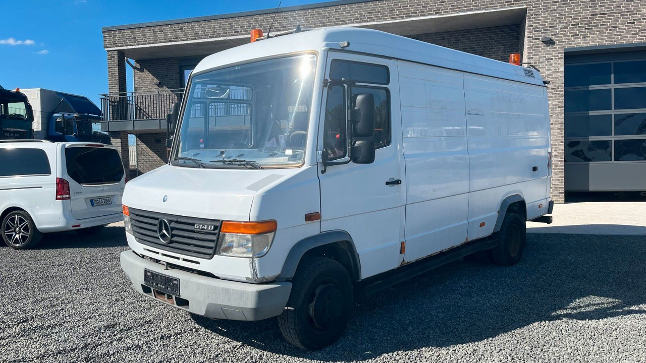 Mercedes-Benz Vario 614 D Werkstattwagen Standheizung - Furgon: obrázek 2 Mercedes-Benz Vario 614 D Werkstattwagen Standheizung - Furgon: obrázek 2
