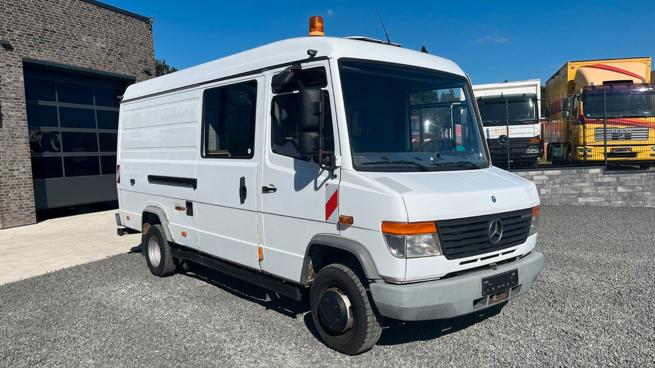 Mercedes-Benz Vario 614 D Werkstattwagen Standheizung - Furgon: obrázek 3 Mercedes-Benz Vario 614 D Werkstattwagen Standheizung - Furgon: obrázek 3