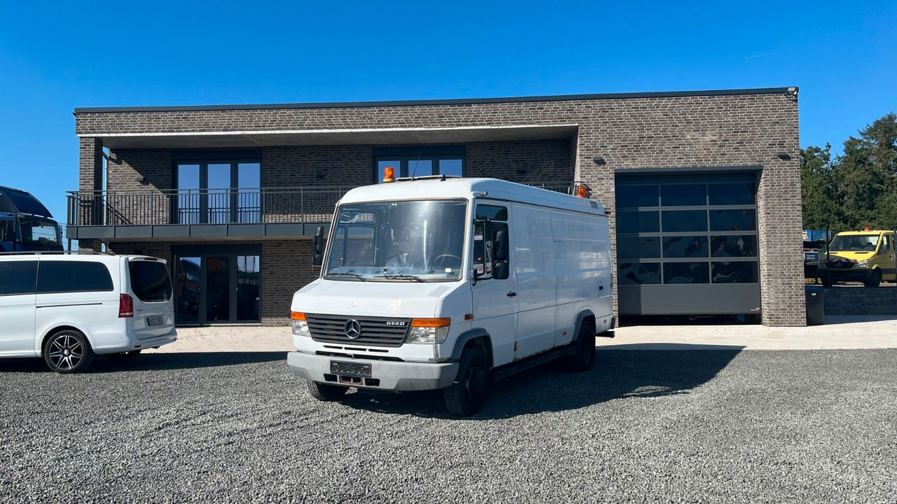 Mercedes-Benz Vario 614 D Werkstattwagen Standheizung - Furgon: obrázek 1 Mercedes-Benz Vario 614 D Werkstattwagen Standheizung - Furgon: obrázek 1