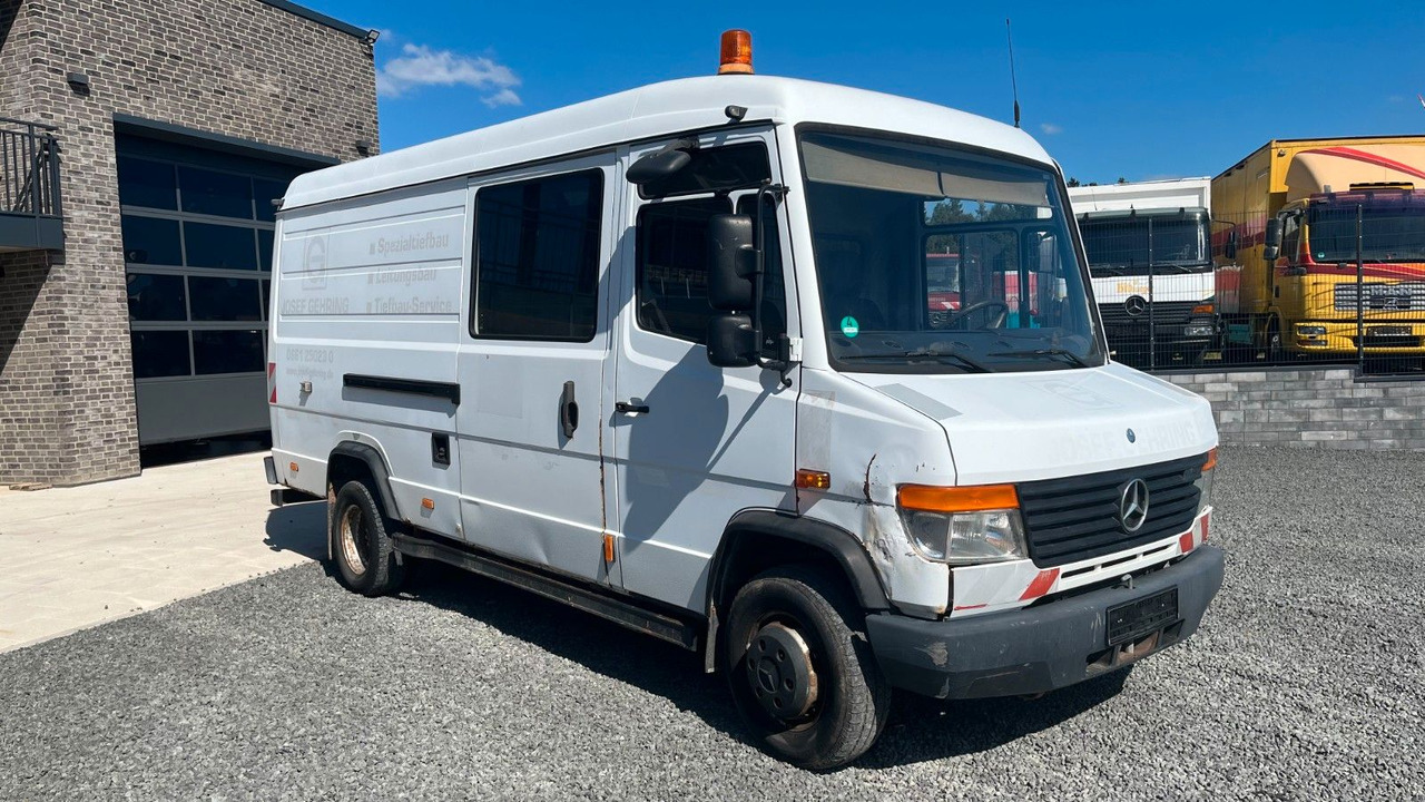 Mercedes-Benz Vario 616 D Werkstattwagen Standheizung - Furgon: obrázek 3 Mercedes-Benz Vario 616 D Werkstattwagen Standheizung - Furgon: obrázek 3