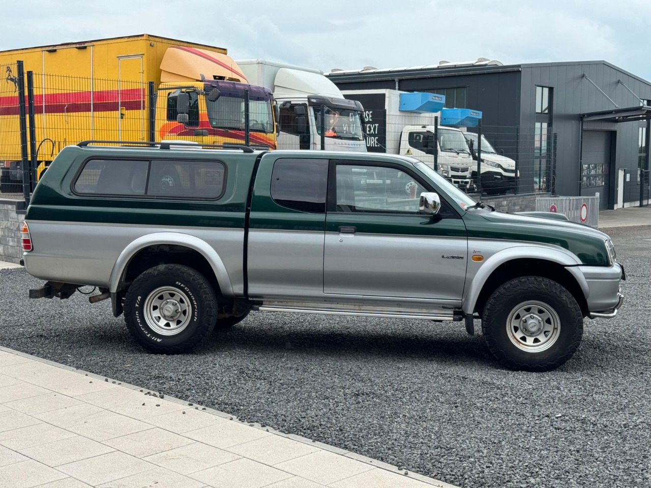 Mitsubishi L200 Klima - SUV: obrázek 5 Mitsubishi L200 Klima - SUV: obrázek 5