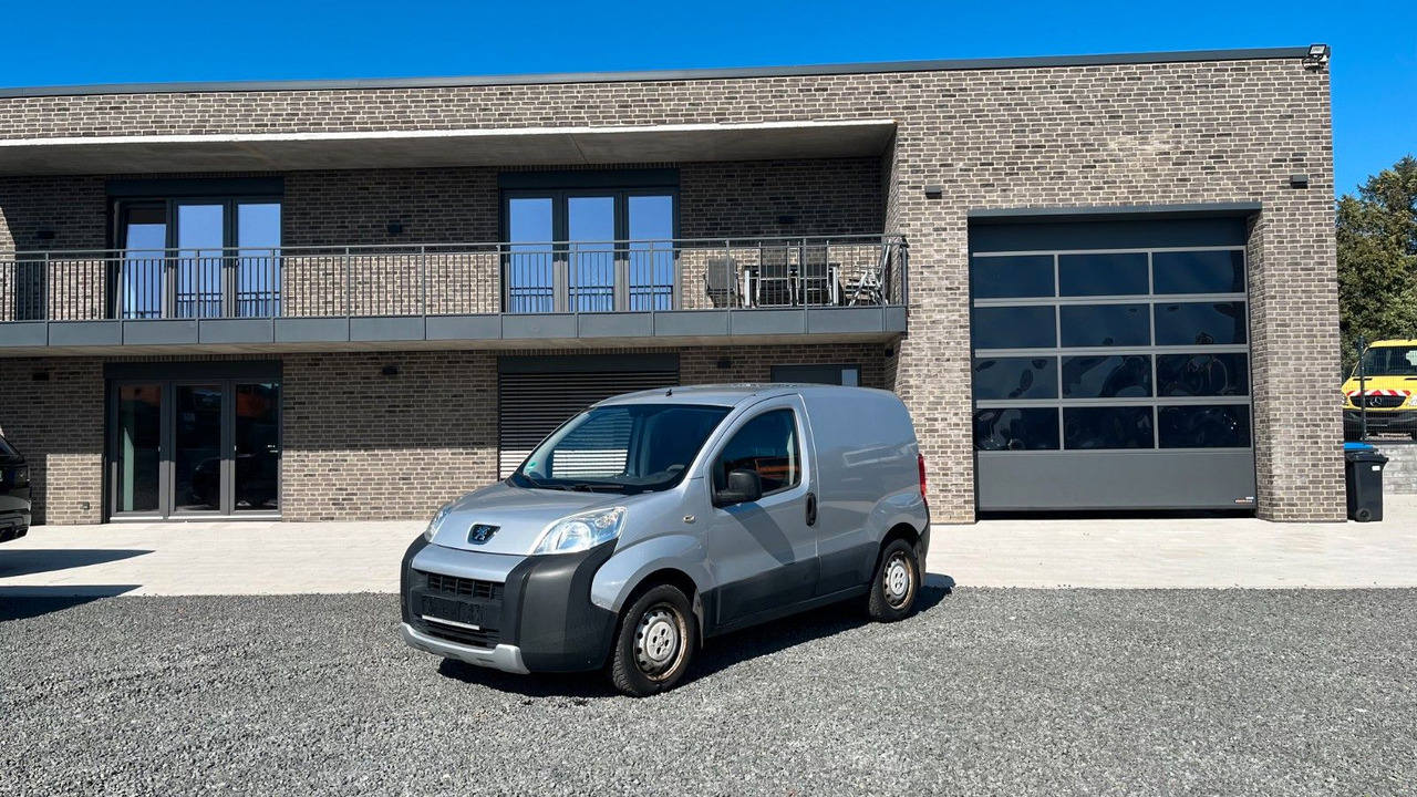 Peugeot Bipper Basis Kopfdichtungsschaden - Osobní auto: obrázek 1 Peugeot Bipper Basis Kopfdichtungsschaden - Osobní auto: obrázek 1