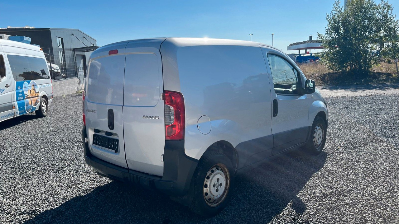 Peugeot Bipper Basis Kopfdichtungsschaden - Osobní auto: obrázek 4 Peugeot Bipper Basis Kopfdichtungsschaden - Osobní auto: obrázek 4