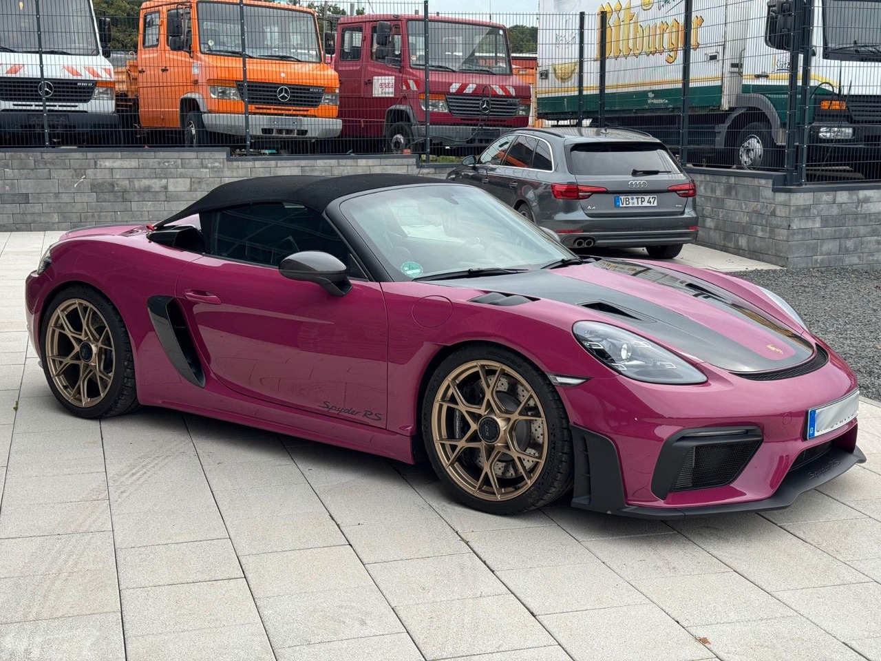 Porsche Boxster 718 Spyder RS WEISSACH LIFT - Kabriolet: obrázek 5 Porsche Boxster 718 Spyder RS WEISSACH LIFT - Kabriolet: obrázek 5