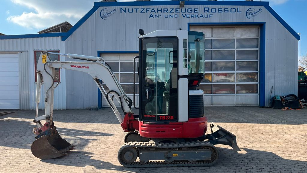 Takeuchi TB23R Minibagger 2670 Kg - Mini rýpadlo: obrázek 1 Takeuchi TB23R Minibagger 2670 Kg - Mini rýpadlo: obrázek 1