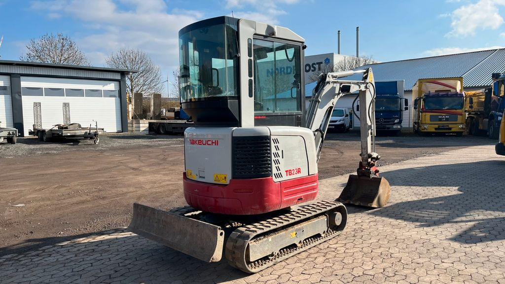 Takeuchi TB23R Minibagger 2670 Kg - Mini rýpadlo: obrázek 4 Takeuchi TB23R Minibagger 2670 Kg - Mini rýpadlo: obrázek 4