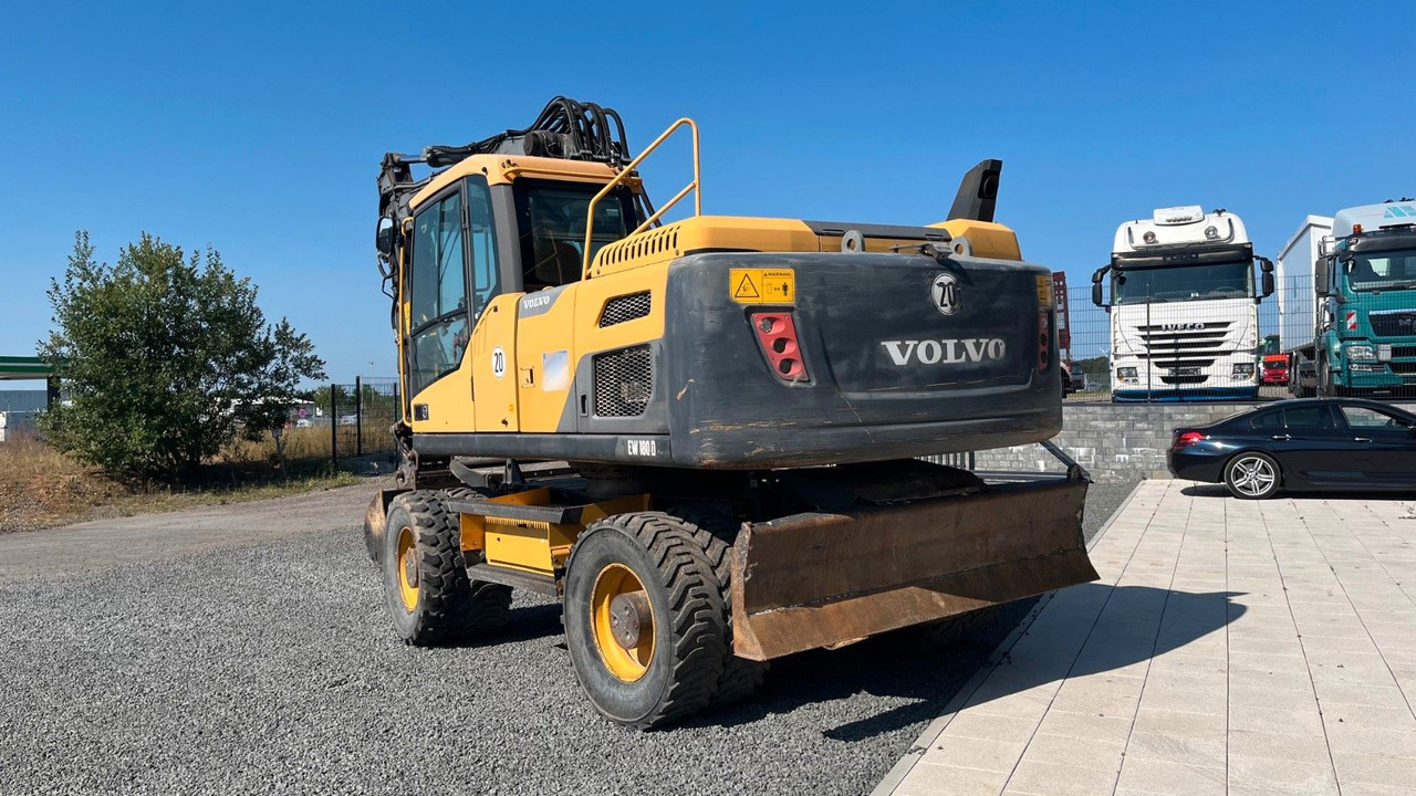 Volvo EW180D 20500 Kg Verstellausleger OilQuick - Kolesové rýpadlo: obrázek 4 Volvo EW180D 20500 Kg Verstellausleger OilQuick - Kolesové rýpadlo: obrázek 4