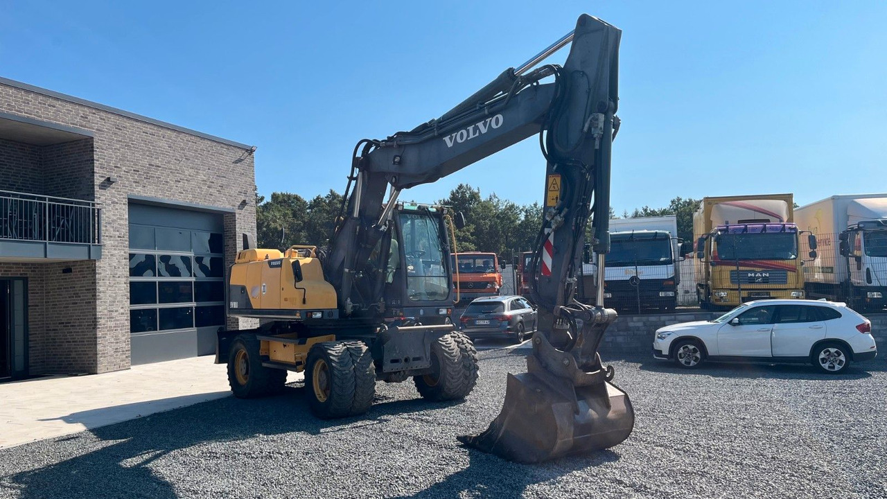 Volvo EW180D 20500 Kg Verstellausleger OilQuick - Kolesové rýpadlo: obrázek 2 Volvo EW180D 20500 Kg Verstellausleger OilQuick - Kolesové rýpadlo: obrázek 2