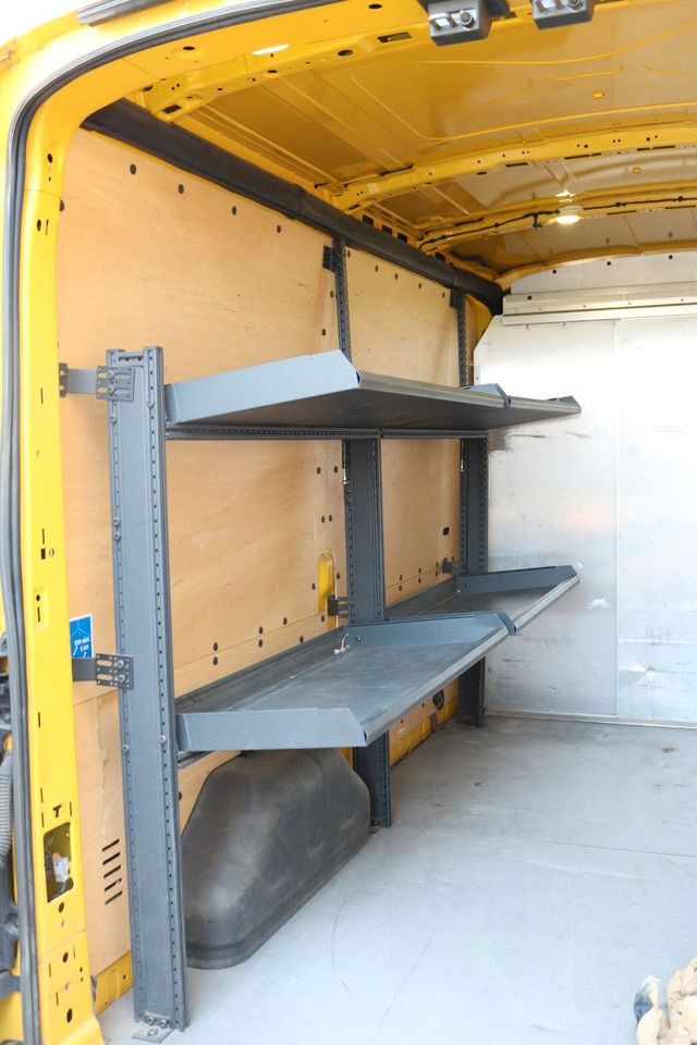 Ford TRANSIT TREND L2 Hochdach + Schiebetür Trennwand - Malá dodávka: obrázek 4 Ford TRANSIT TREND L2 Hochdach + Schiebetür Trennwand - Malá dodávka: obrázek 4