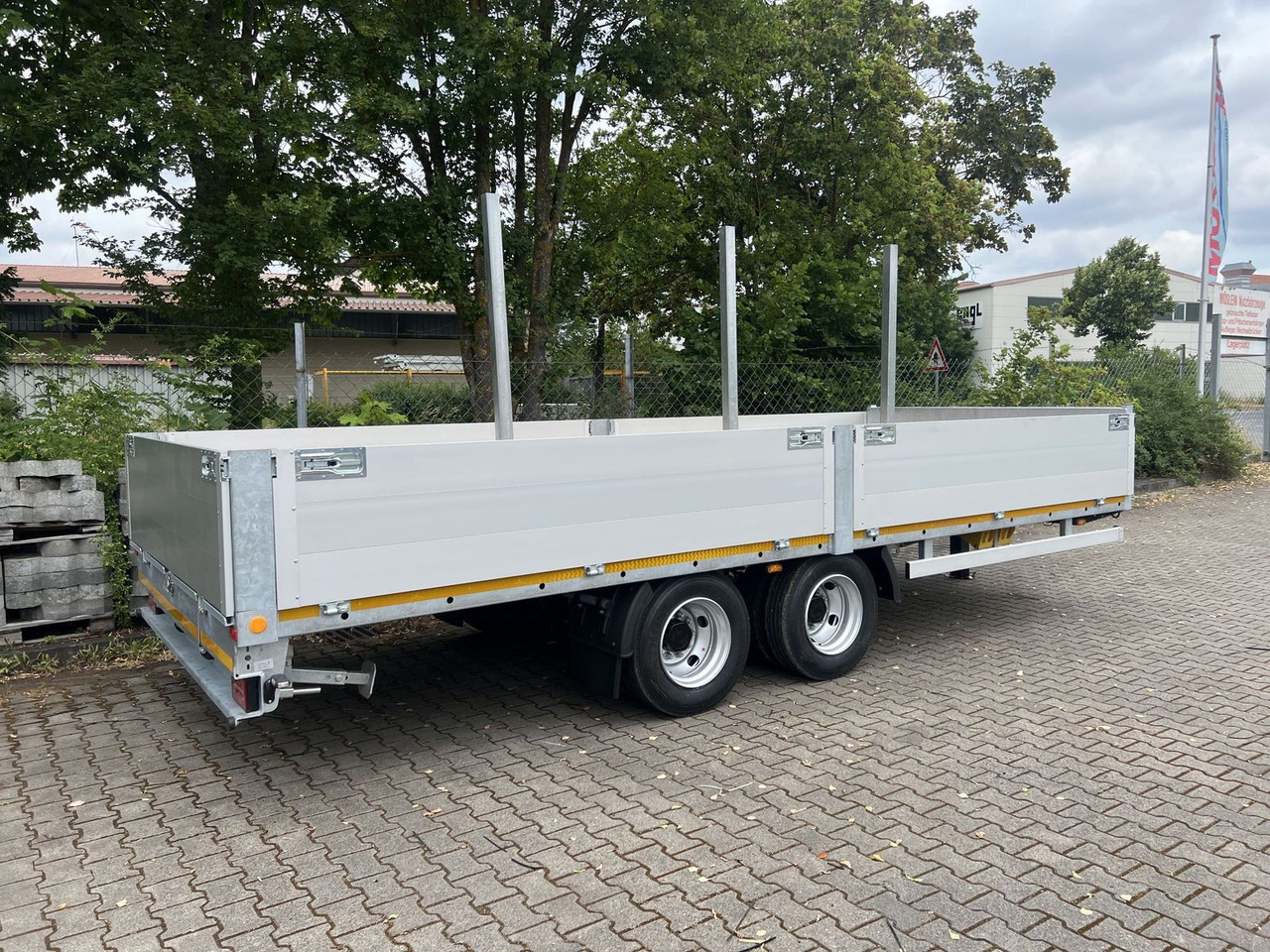 Möslein 14,4 t Tandem- Pritschenanhänger- Tieflader - Podvalníkový přívěs: obrázek 2 Möslein 14,4 t Tandem- Pritschenanhänger- Tieflader - Podvalníkový přívěs: obrázek 2