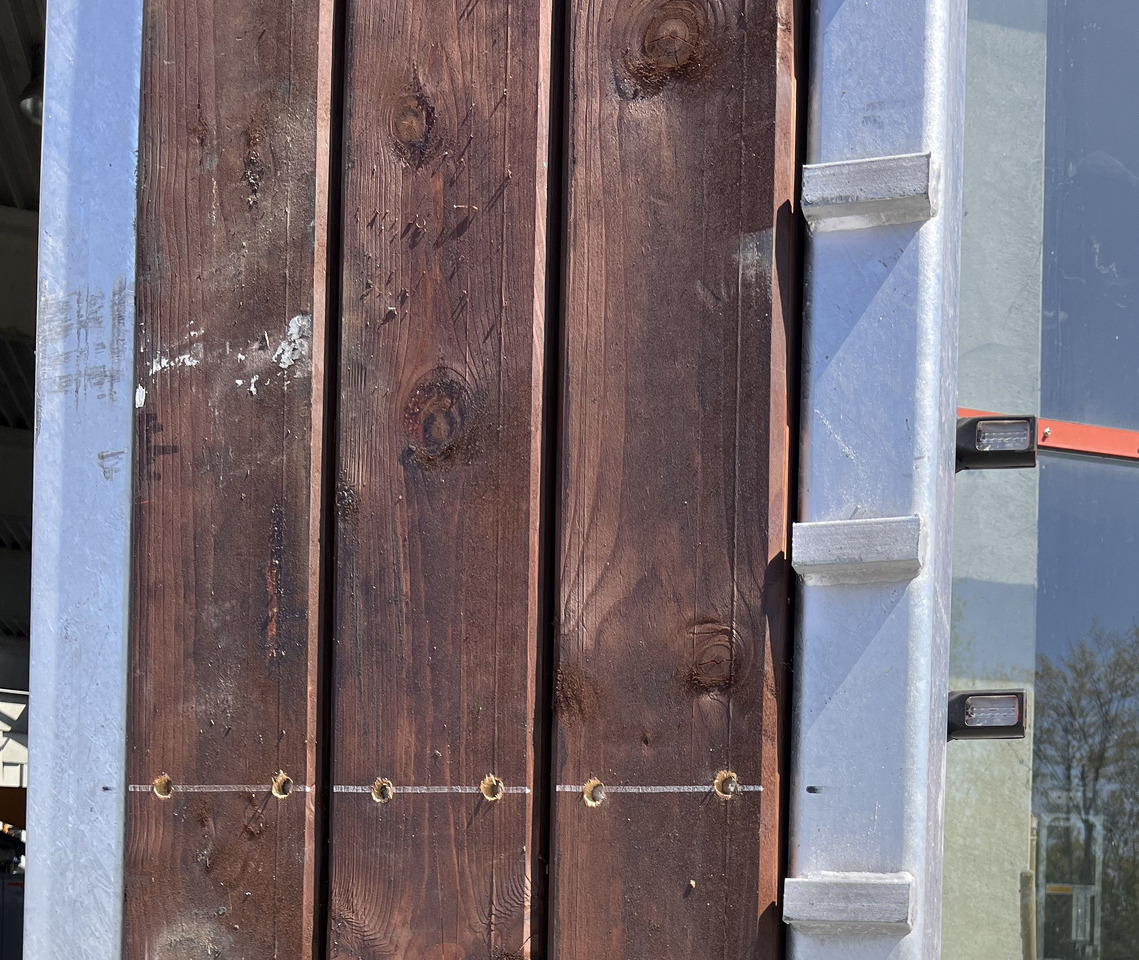 Möslein T 4 VB H1 neuer 4 Achs Tieflader hydraulischen Rampen - Podvalníkový přívěs: obrázek 5 Möslein T 4 VB H1 neuer 4 Achs Tieflader hydraulischen Rampen - Podvalníkový přívěs: obrázek 5