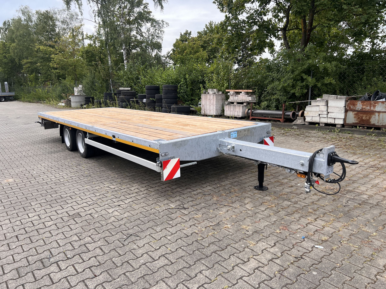 Möslein THT 11 G Ausziehbar 11,9 t Tandemanhänger- Tieflader, ausziehbarLuftgefedert - Přívěs plato/ Valník: obrázek 2 Möslein THT 11 G Ausziehbar 11,9 t Tandemanhänger- Tieflader, ausziehbarLuftgefedert - Přívěs plato/ Valník: obrázek 2