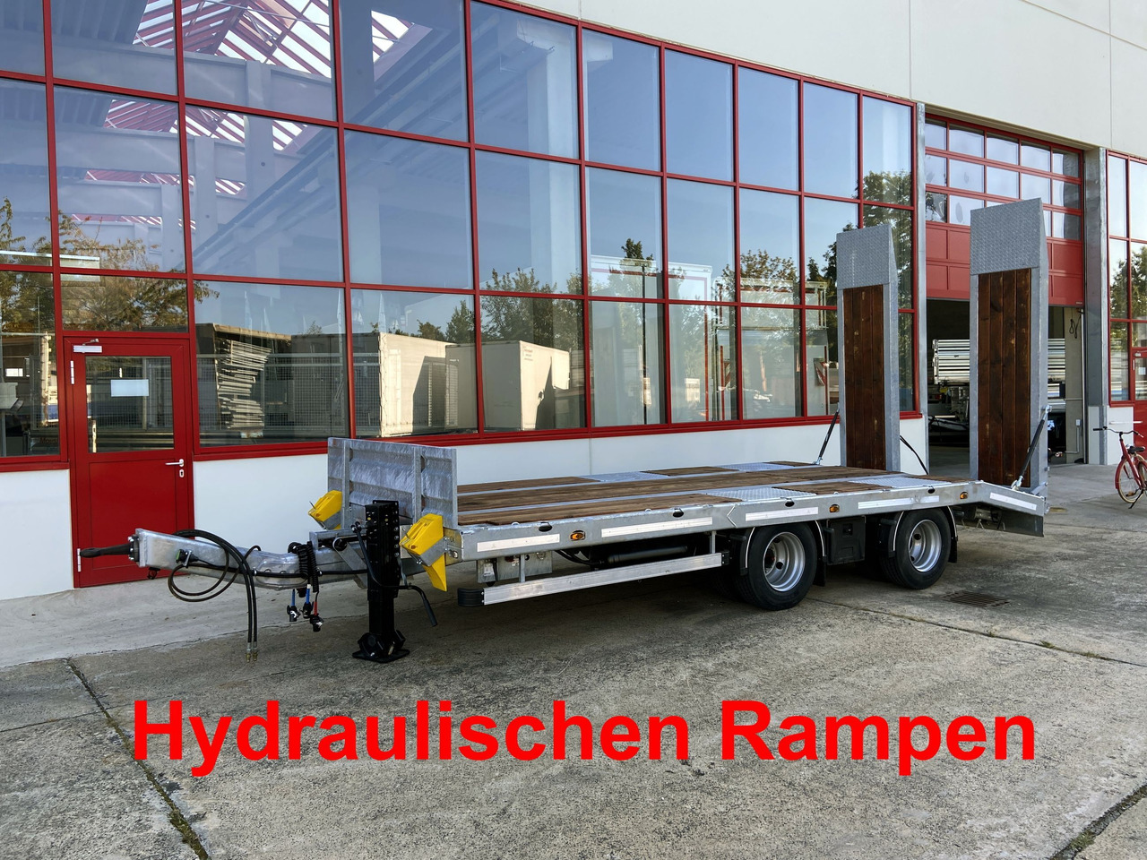 Möslein TT21-6,5 hydr 21 t Tandemtieflader, hydr. Rampen, NEU - Podvalníkový přívěs: obrázek 3 Möslein TT21-6,5 hydr 21 t Tandemtieflader, hydr. Rampen, NEU - Podvalníkový přívěs: obrázek 3