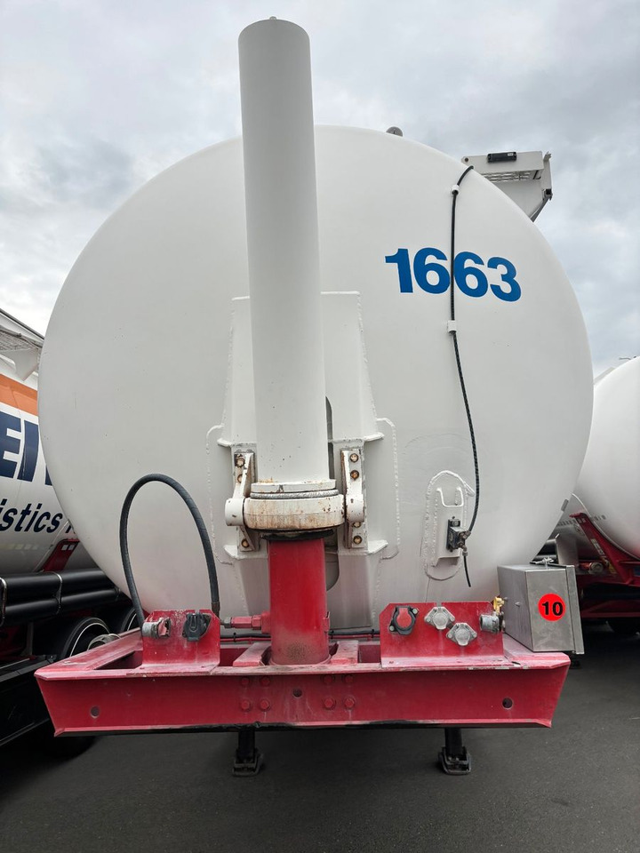 Feldbinder KIP 60.3 E-Hydraulik - Silo cisterna: obrázek 2 Feldbinder KIP 60.3 E-Hydraulik - Silo cisterna: obrázek 2