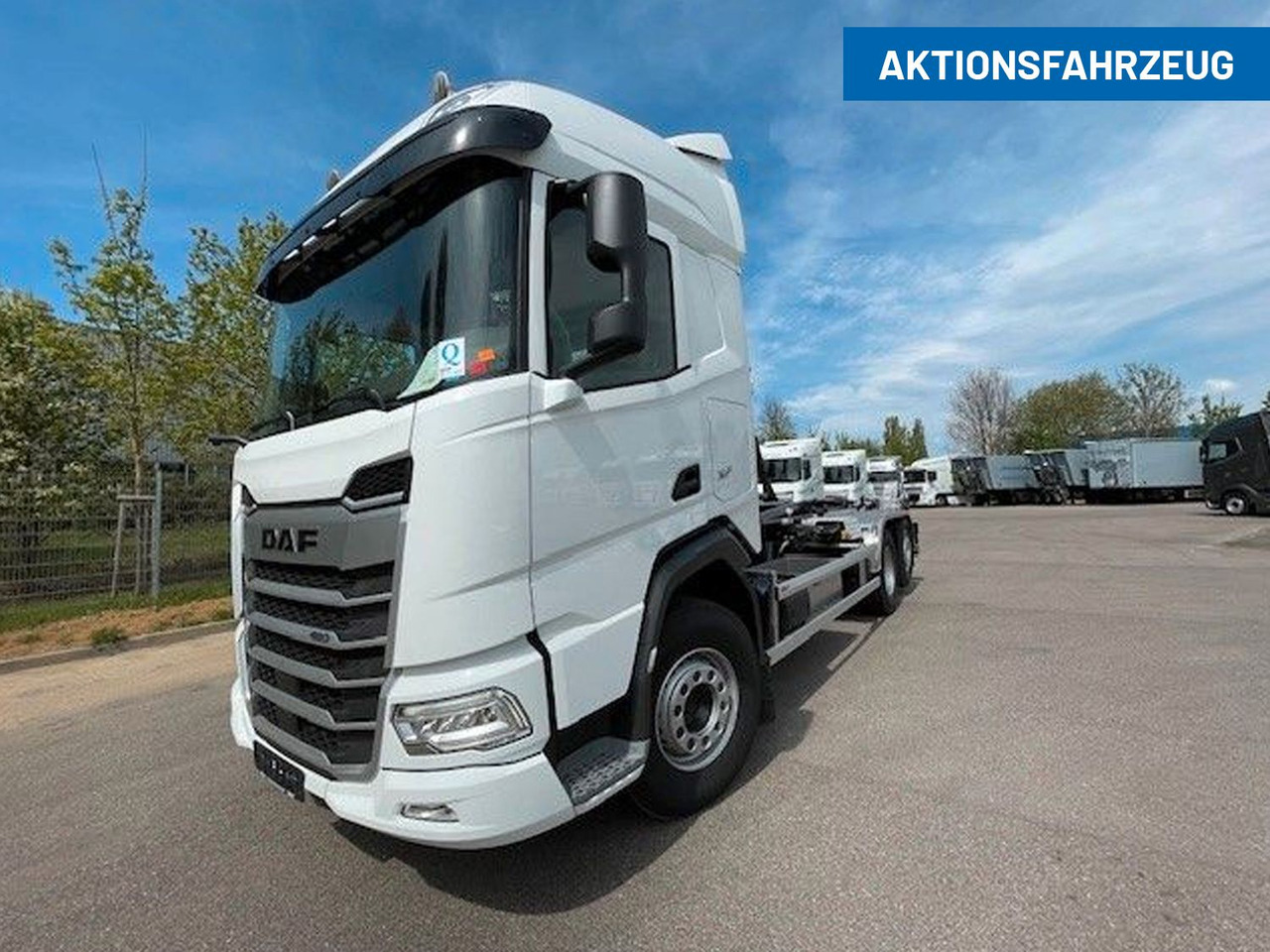 DAF FAN XF 480 NGD - Hákový nosič kontejnerů: obrázek 1 DAF FAN XF 480 NGD - Hákový nosič kontejnerů: obrázek 1