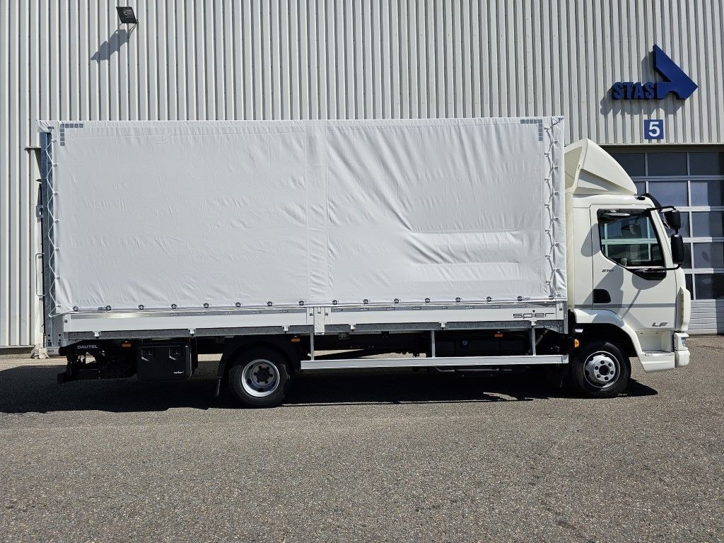DAF LF 210 7,49t Spier Pritsche-Plane LBW Tageszulas DAF FA LF 210 08t Spier Pritsche mit LBW - Plachtový nákladní auto: obrázek 3 DAF LF 210 7,49t Spier Pritsche-Plane LBW Tageszulas DAF FA LF 210 08t Spier Pritsche mit LBW - Plachtový nákladní auto: obrázek 3
