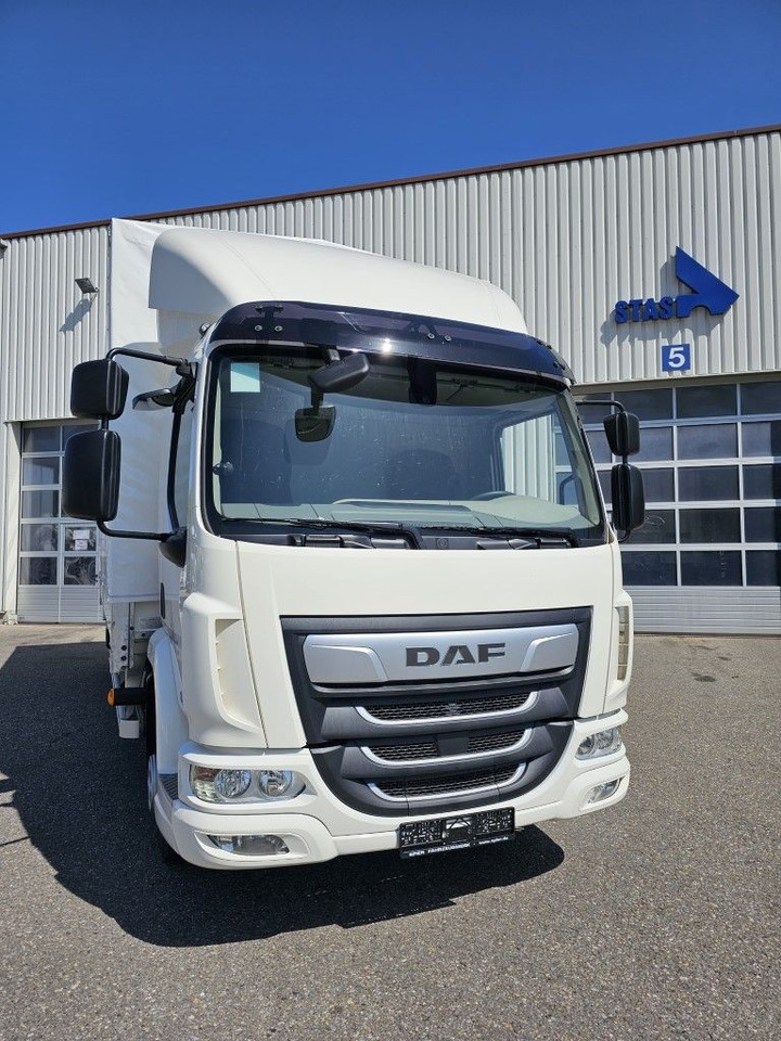 DAF LF 210 7,49t Spier Pritsche-Plane LBW Tageszulas DAF FA LF 210 08t Spier Pritsche mit LBW - Plachtový nákladní auto: obrázek 2 DAF LF 210 7,49t Spier Pritsche-Plane LBW Tageszulas DAF FA LF 210 08t Spier Pritsche mit LBW - Plachtový nákladní auto: obrázek 2