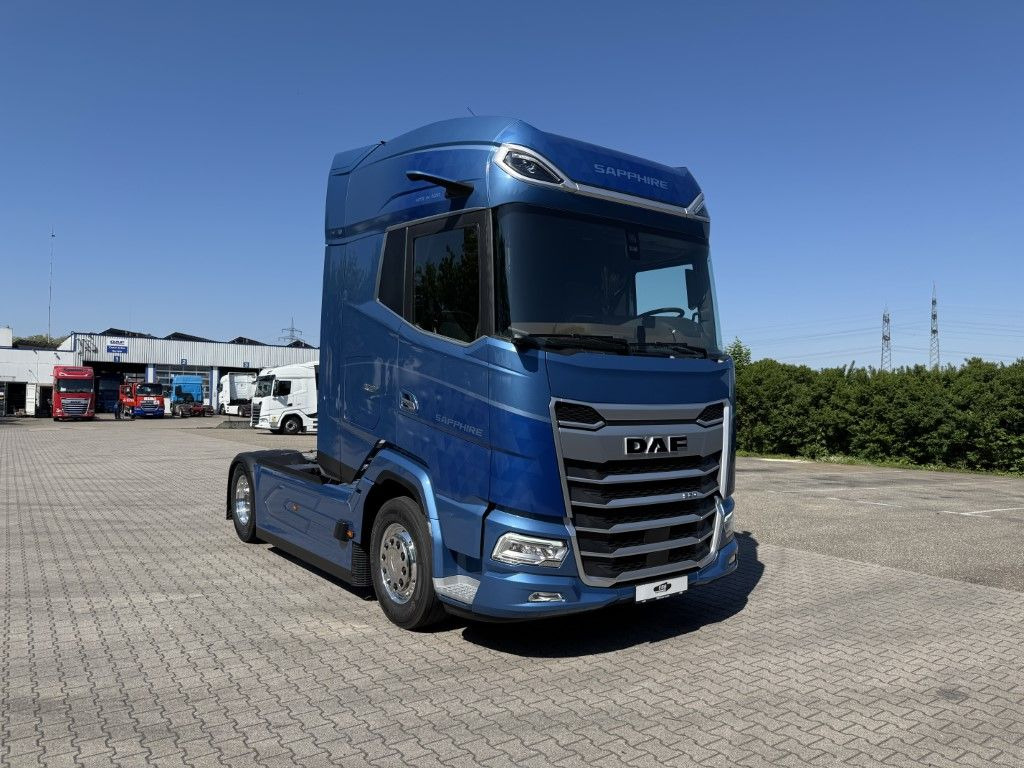 DAF FT XG 530 BLAU METALLIC Limited Edition - Tahač: obrázek 2 DAF FT XG 530 BLAU METALLIC Limited Edition - Tahač: obrázek 2